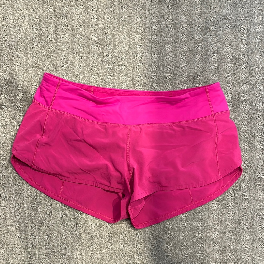 Lululemon Speed Up Low Rise 2.5” lined Shorts - raspberry color